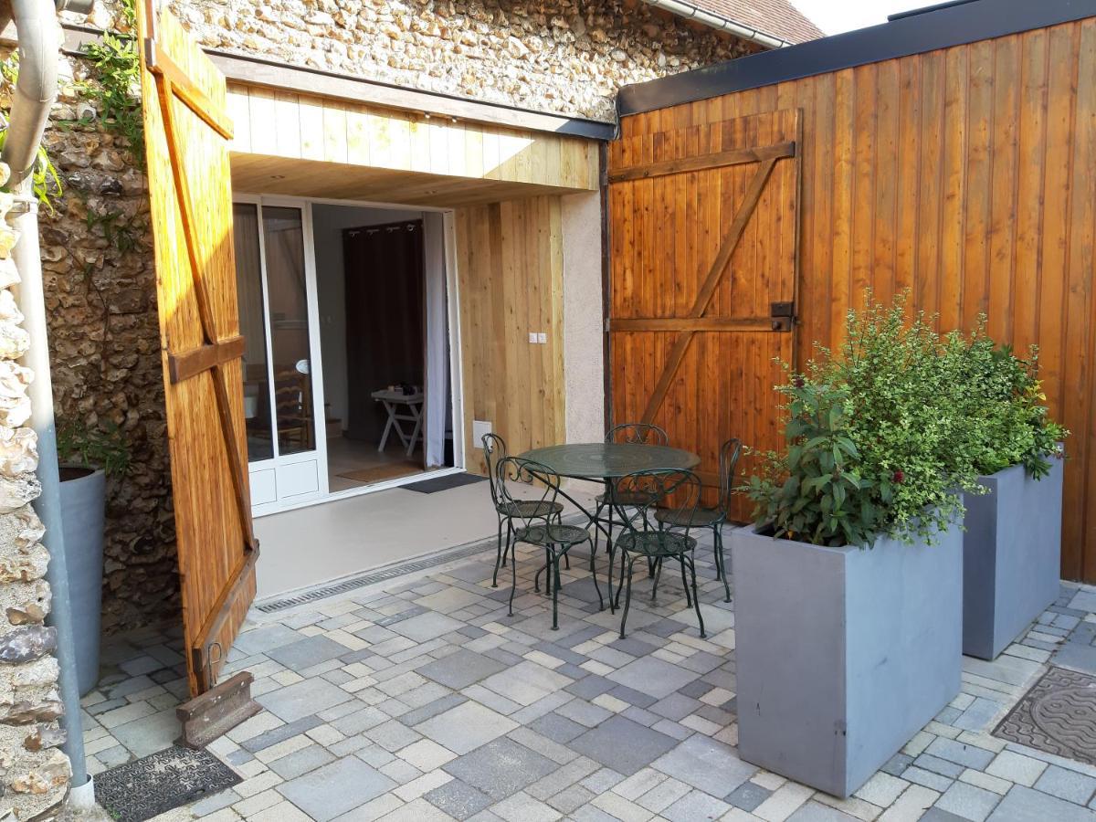 La Grange Des Lisieres Bed & Breakfast Rouvres  Екстериор снимка
